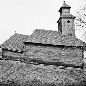 A mándoki görögkatolikus templom eredeti helyén 1969-ben. Fotó: Balogh László, Szabadtéri Néprajzi Múzeum