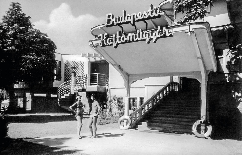 Balatonföldvár, Budapesti Hajtóműgyár üdülője Forrás: archív képeslap