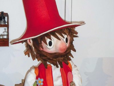 Rumcájsz figurája. Rumcajsova ševcovna