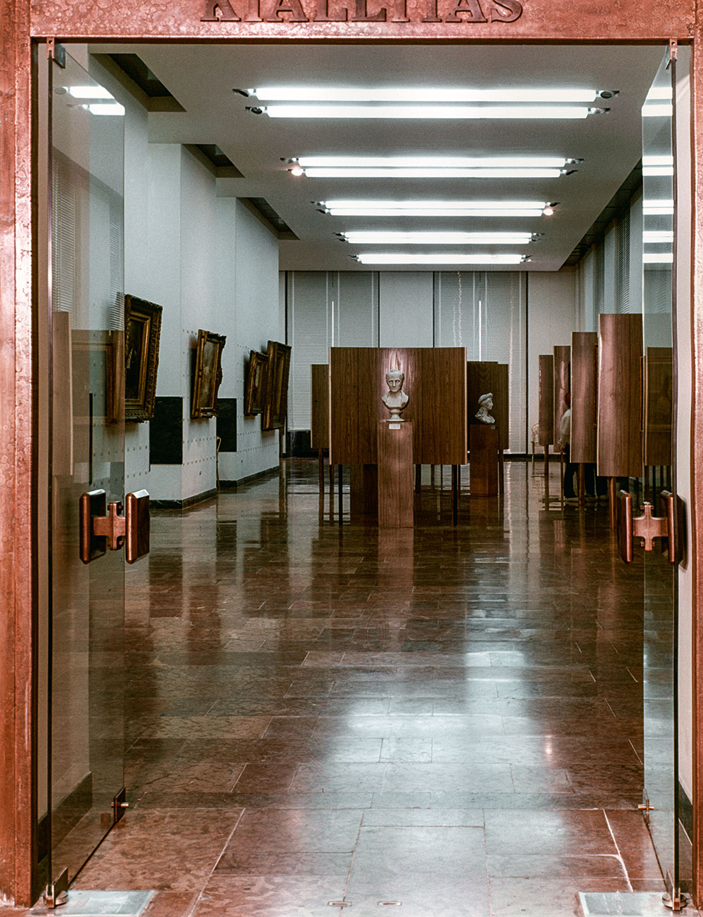 Kiállítótér a Budapesti Történeti Múzeumban, 1970 Fortepan, Simon Gyula