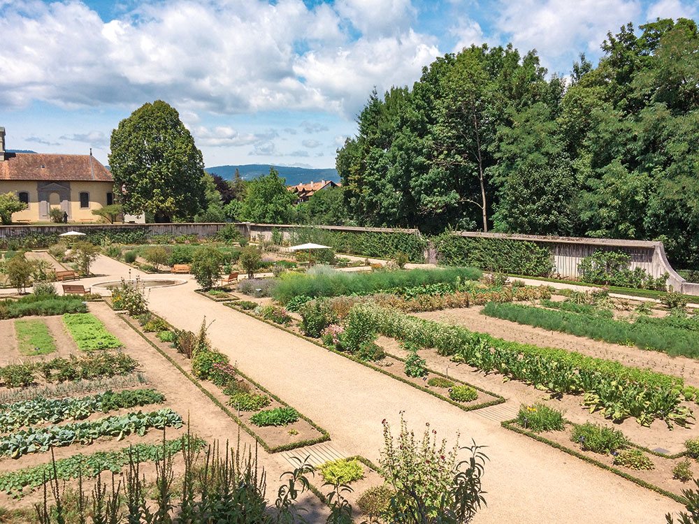 A svájci Château de Prangins történeti kertrekonstrukciója